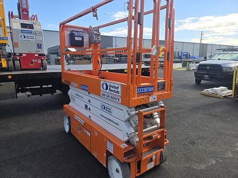 2019 SNORKEL S3226E Scissor Lift 24-26' Electric 30-36" Wide