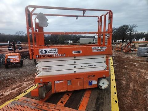 2019 SNORKEL S3226E Scissor Lift 24-26' Electric 30-36" Wide