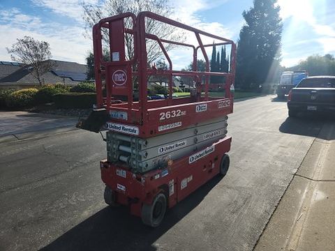 2019 SNORKEL S3226E Scissor Lift 24-26' Electric 30-36" Wide
