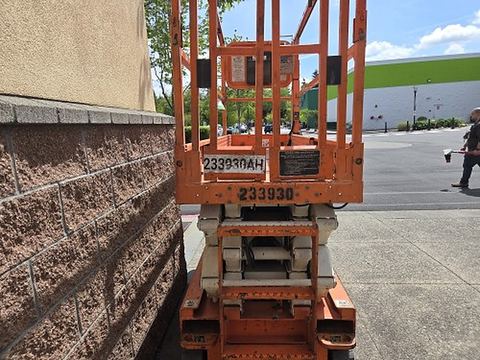 2019 SNORKEL S3226E Scissor Lift 24-26' Electric 30-36" Wide