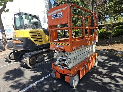 2019 SNORKEL S3226E Scissor Lift 24-26' Electric 30-36" Wide