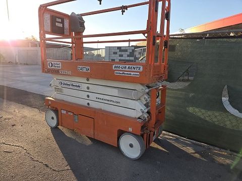 2019 SNORKEL S3226E Scissor Lift 24-26' Electric 30-36" Wide
