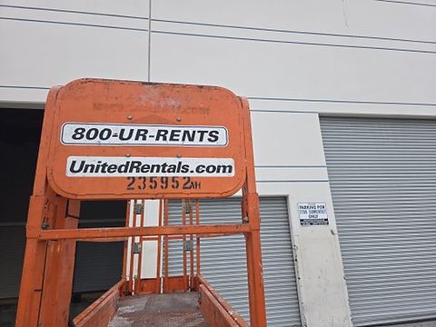 2019 SNORKEL S3226E Scissor Lift 24-26' Electric 30-36" Wide