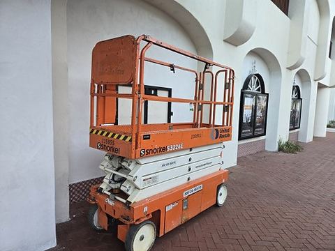 2019 SNORKEL S3226E Scissor Lift 24-26' Electric 30-36" Wide
