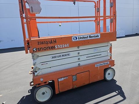 2019 SNORKEL S3226E Scissor Lift 24-26' Electric 30-36" Wide