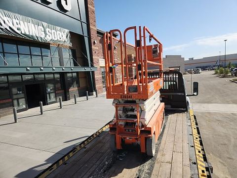 2019 SNORKEL S3226E Scissor Lift 24-26' Electric 30-36" Wide