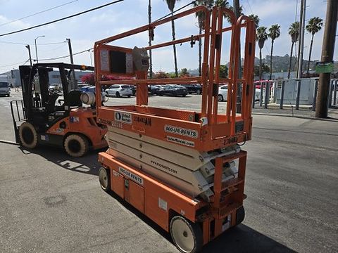 2019 SNORKEL S3226E Scissor Lift 24-26' Electric 30-36" Wide