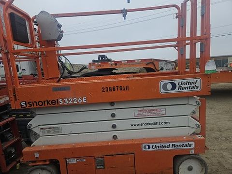 2019 SNORKEL S3226E Scissor Lift 24-26' Electric 30-36" Wide