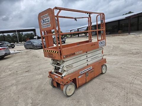2019 SNORKEL S3226E Scissor Lift 24-26' Electric 30-36" Wide