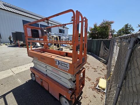 2019 SNORKEL S3226E Scissor Lift 24-26' Electric 30-36" Wide