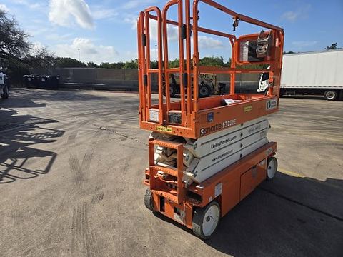 2019 SNORKEL S3226E Scissor Lift 24-26' Electric 30-36" Wide