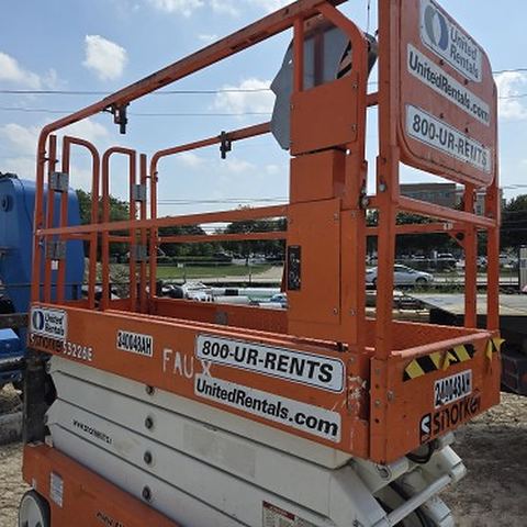 2019 SNORKEL S3226E Scissor Lift 24-26' Electric 30-36" Wide