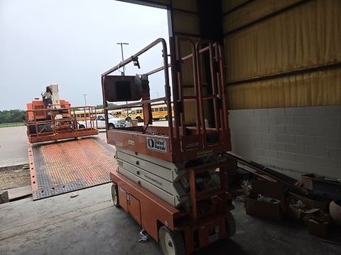 2019 SNORKEL S3226E Scissor Lift 24-26' Electric 30-36" Wide