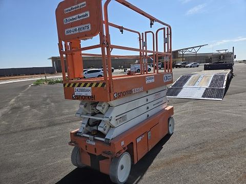 2019 SNORKEL S3226E Scissor Lift 24-26' Electric 30-36" Wide