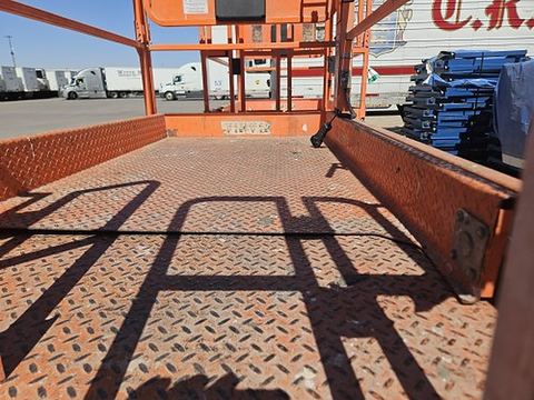2019 SNORKEL S4726E Scissor Lift 24-26' Electric 46-68" Wide
