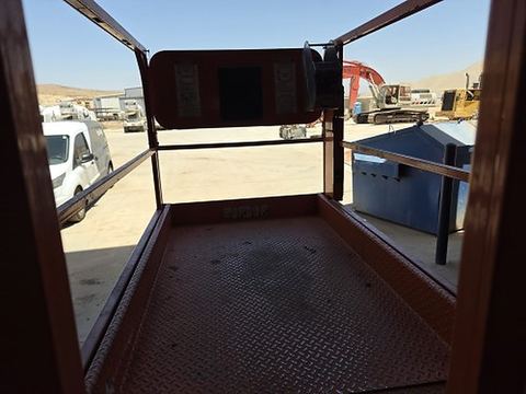 2019 SNORKEL S4726E Scissor Lift 24-26' Electric 46-68" Wide