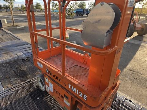 2019 SNORKEL TM12E Vertical Lift 12' Elec Self Propelled