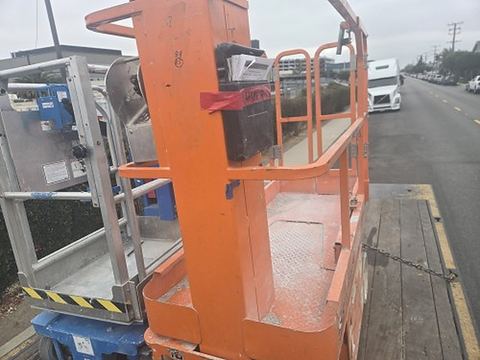 2019 SNORKEL TM12E Vertical Lift 12' Elec Self Propelled