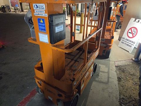 2019 SNORKEL TM12E Vertical Lift 12' Elec Self Propelled