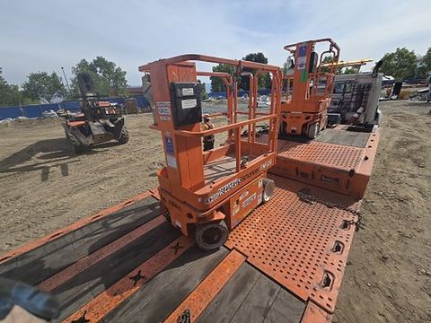 2019 SNORKEL TM12E Vertical Lift 12' Elec Self Propelled