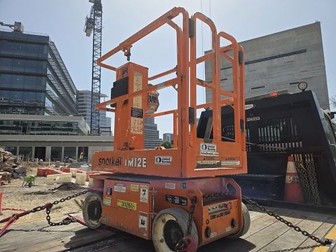 2019 SNORKEL TM12E Vertical Lift 12' Elec Self Propelled