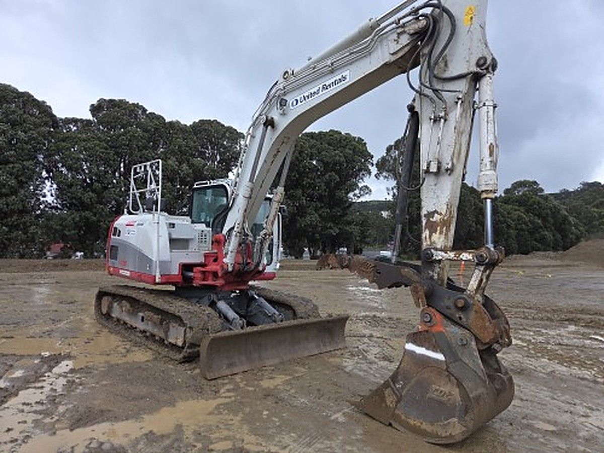 TAKEUCHI TB2150CR photo 2
