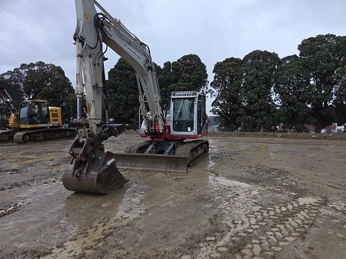 TAKEUCHI TB2150CR photo 3