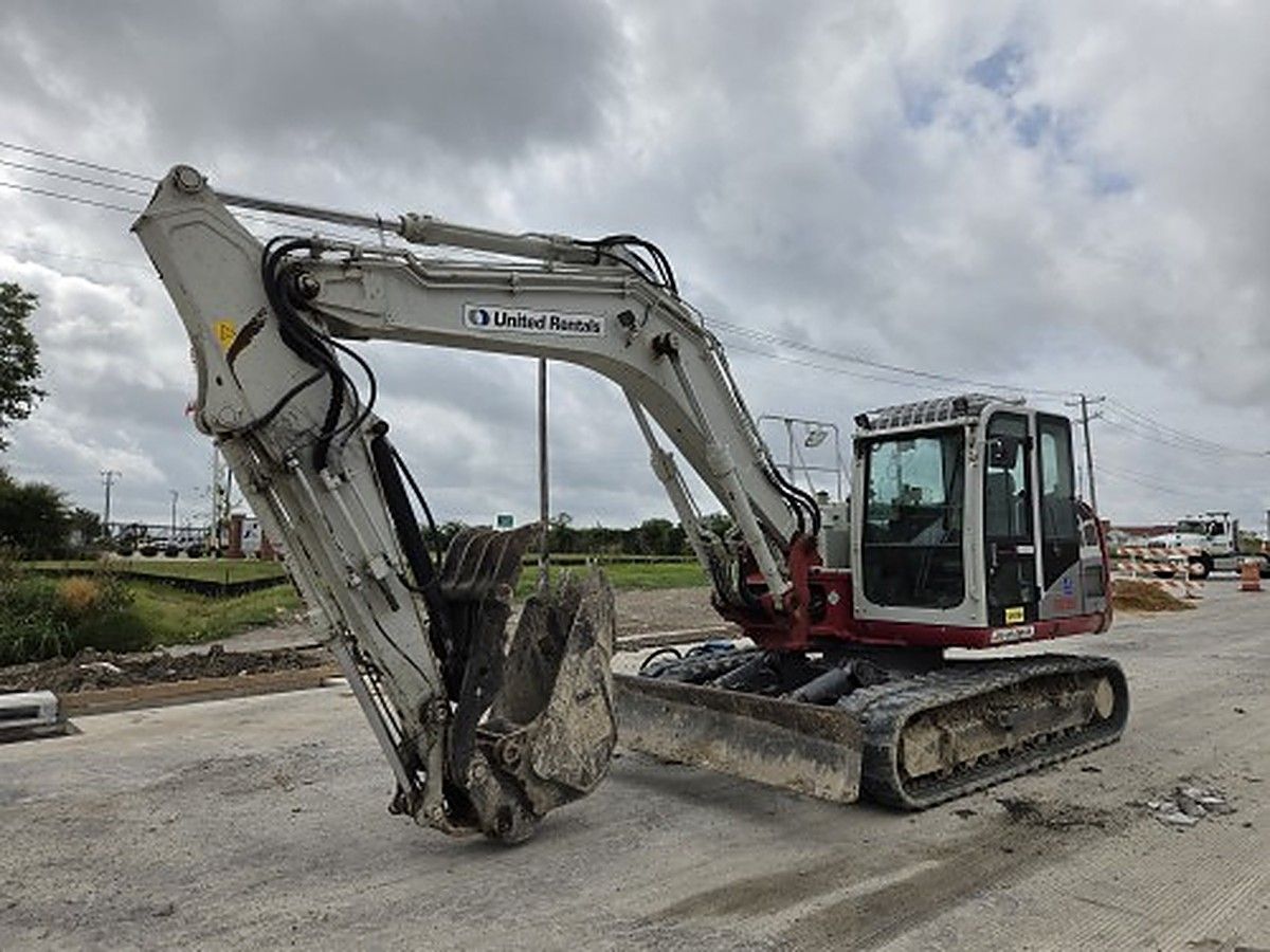 TAKEUCHI TB2150CR photo 4