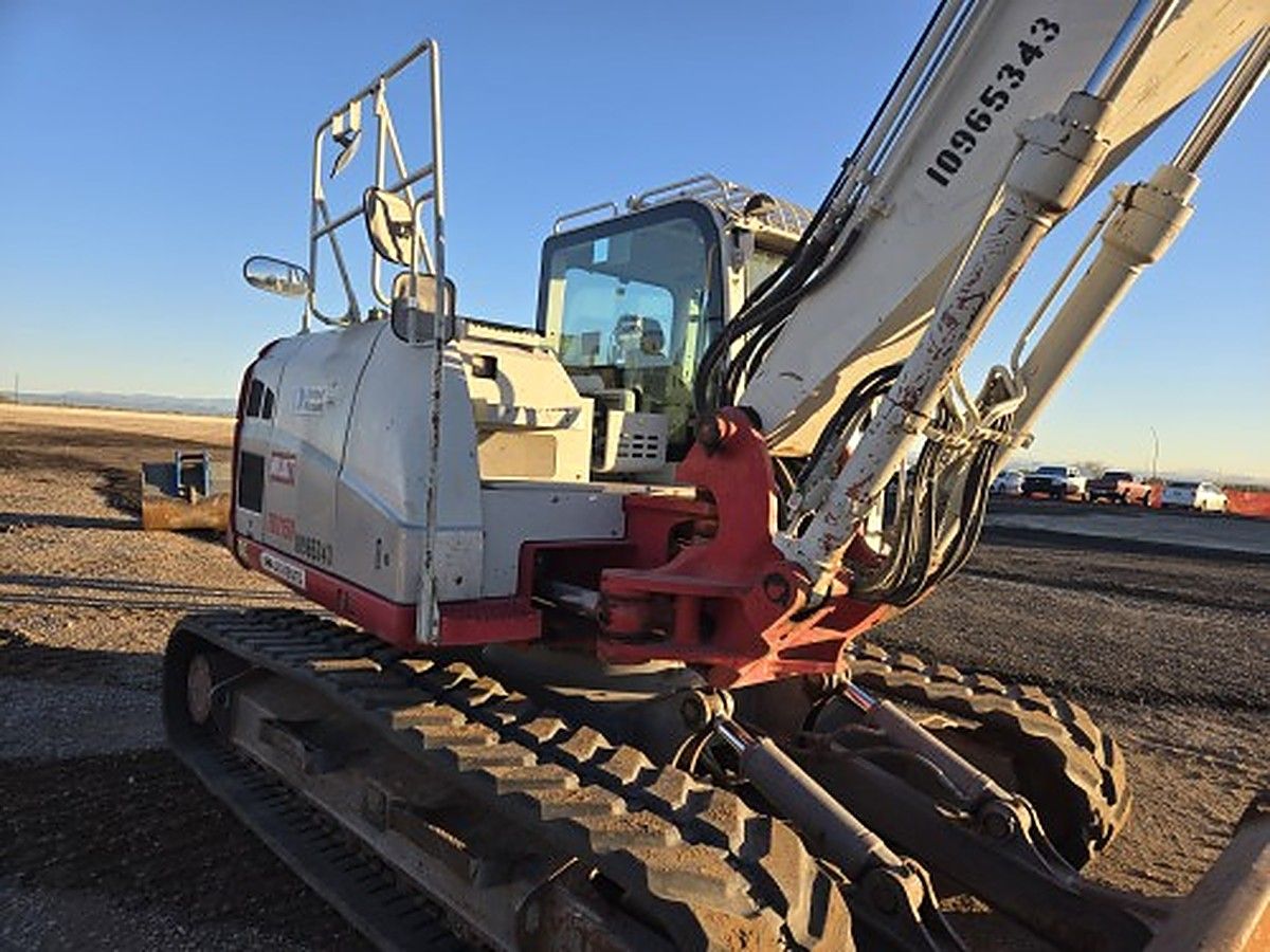TAKEUCHI TB2150CR photo 6