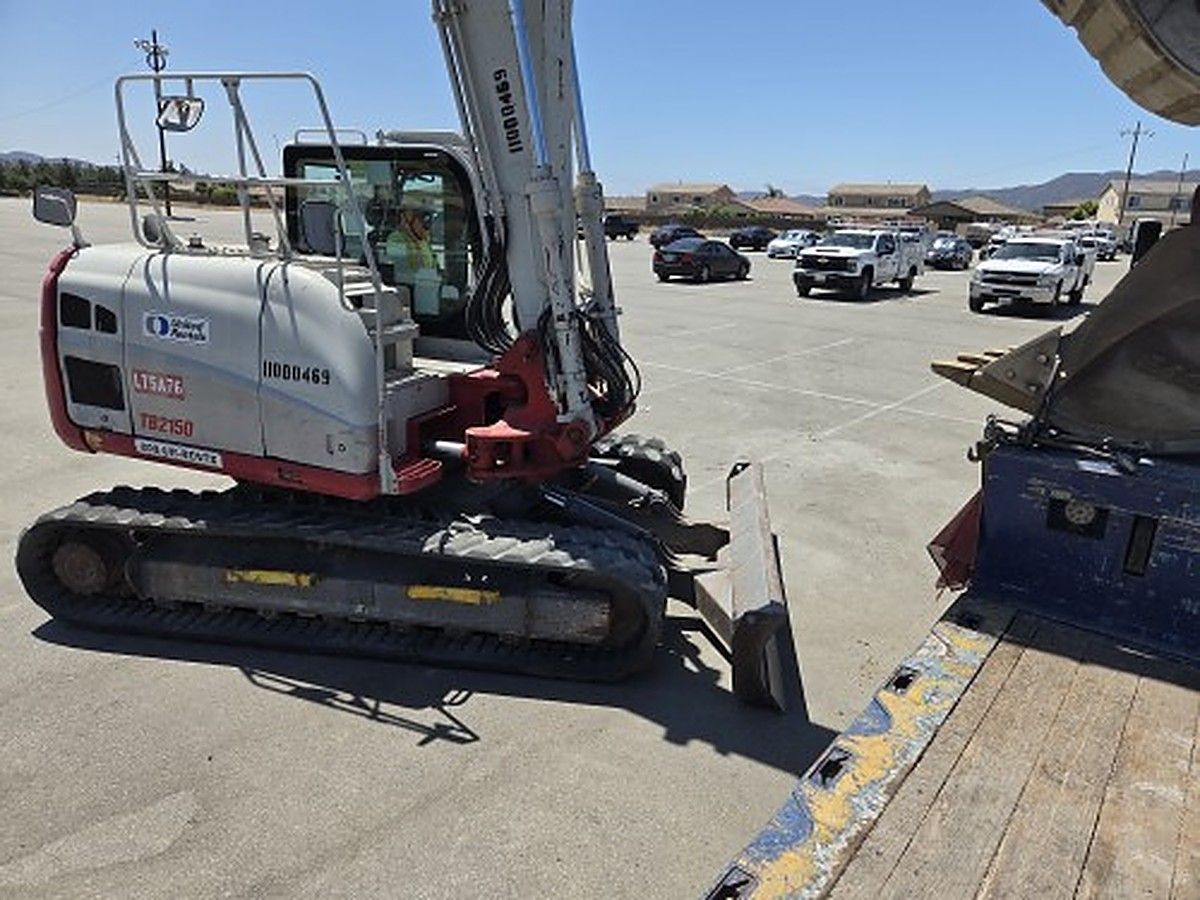 TAKEUCHI TB2150CR photo 3