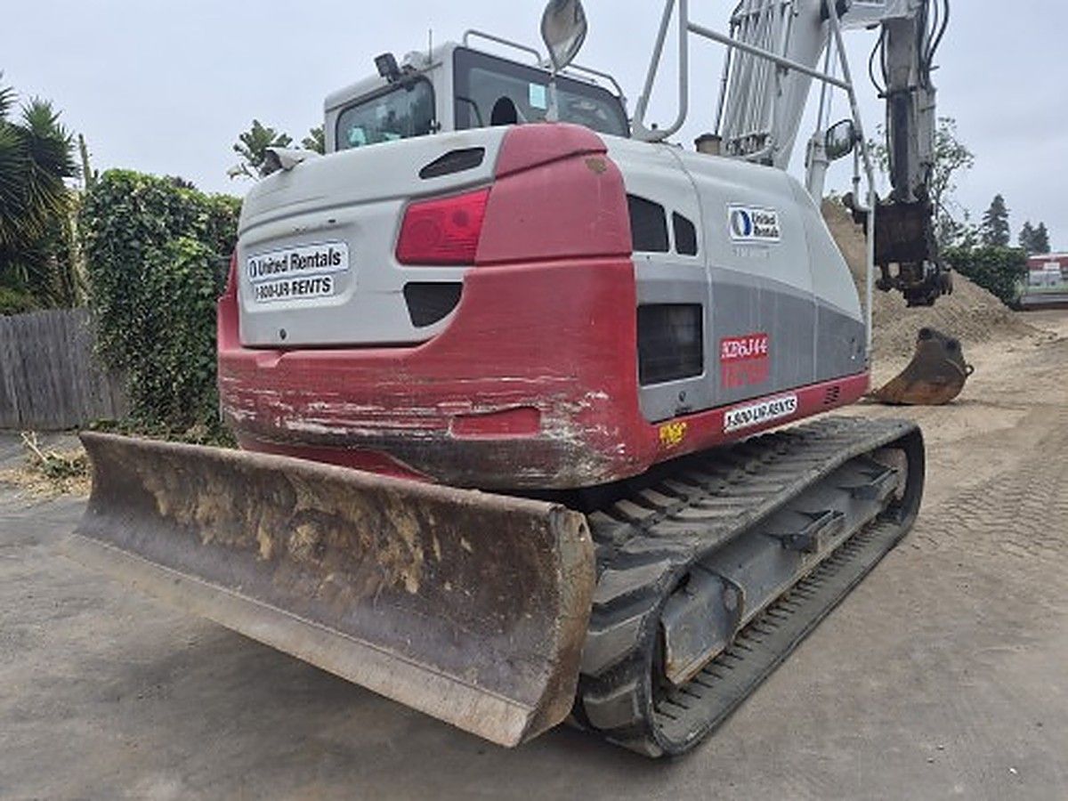 TAKEUCHI TB2150CR photo 2