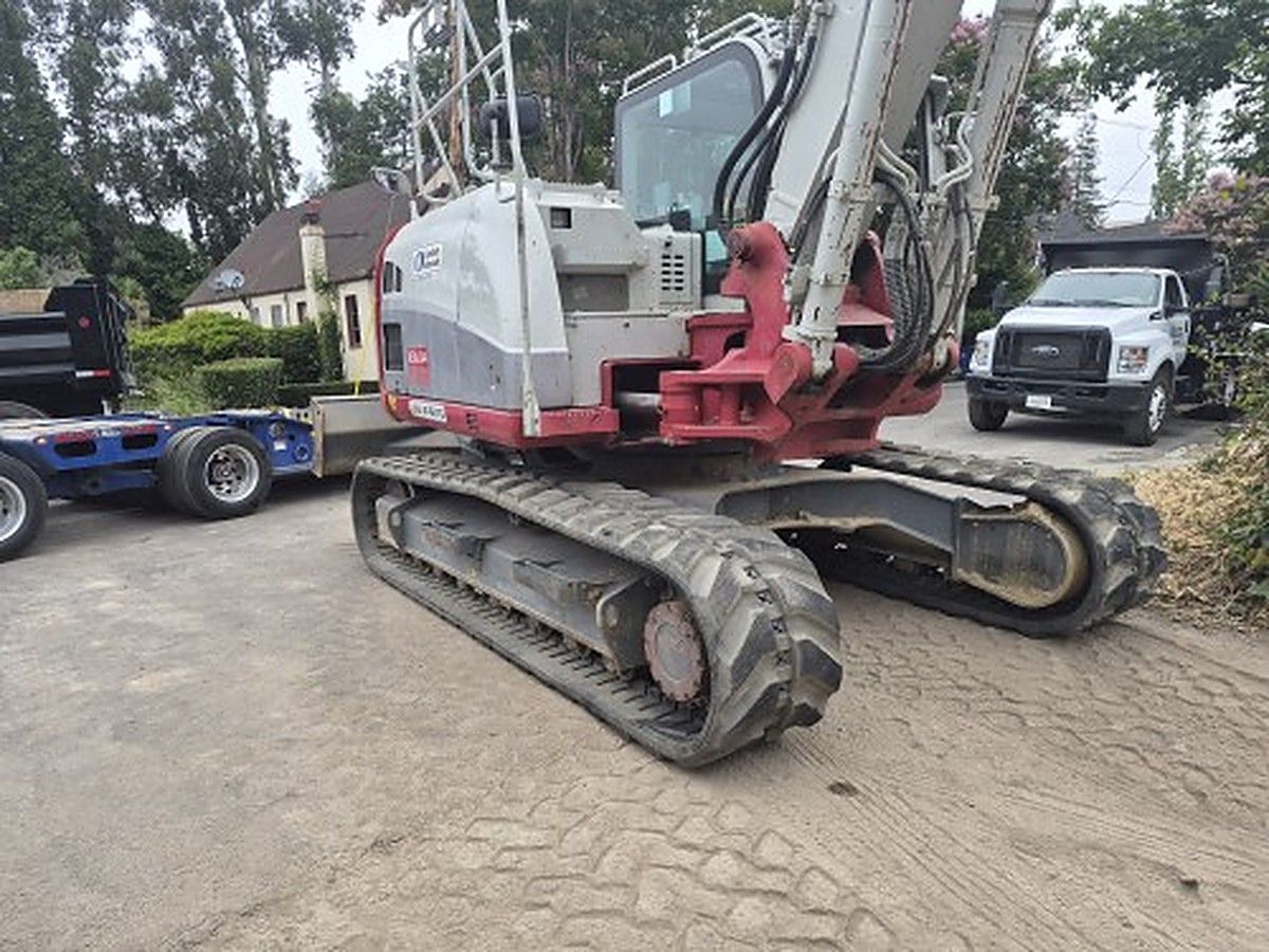 TAKEUCHI TB2150CR photo 4