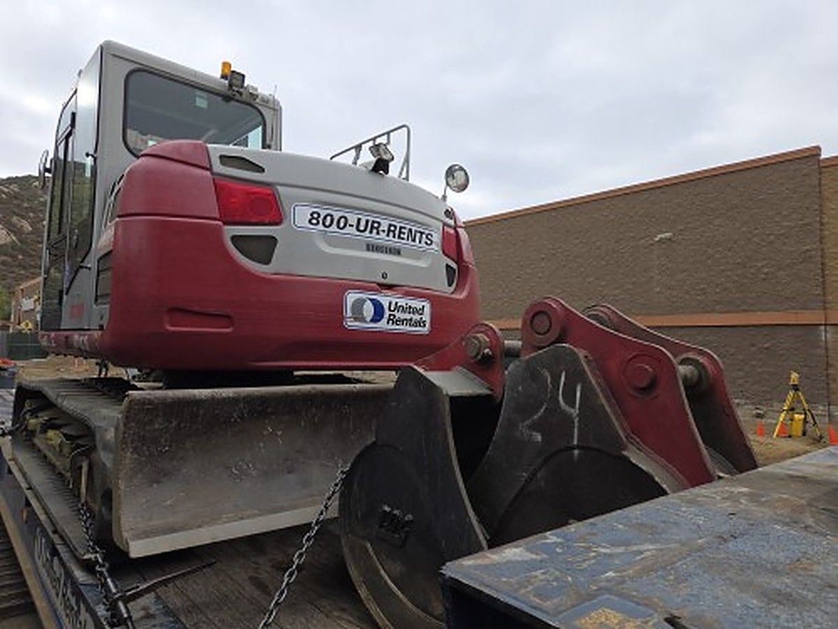 TAKEUCHI TB2150CR photo 2