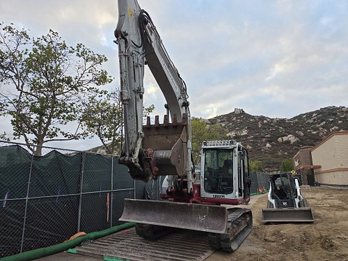 TAKEUCHI TB2150CR photo 5