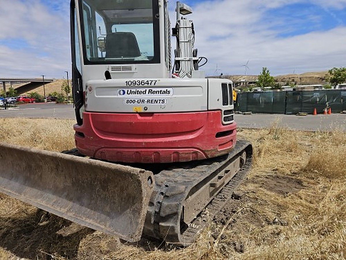 TAKEUCHI TB280FR photo 10