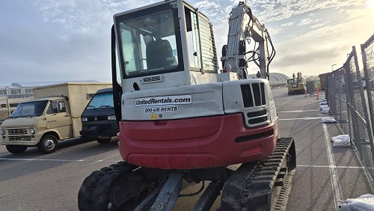 TAKEUCHI TB280FR photo 6