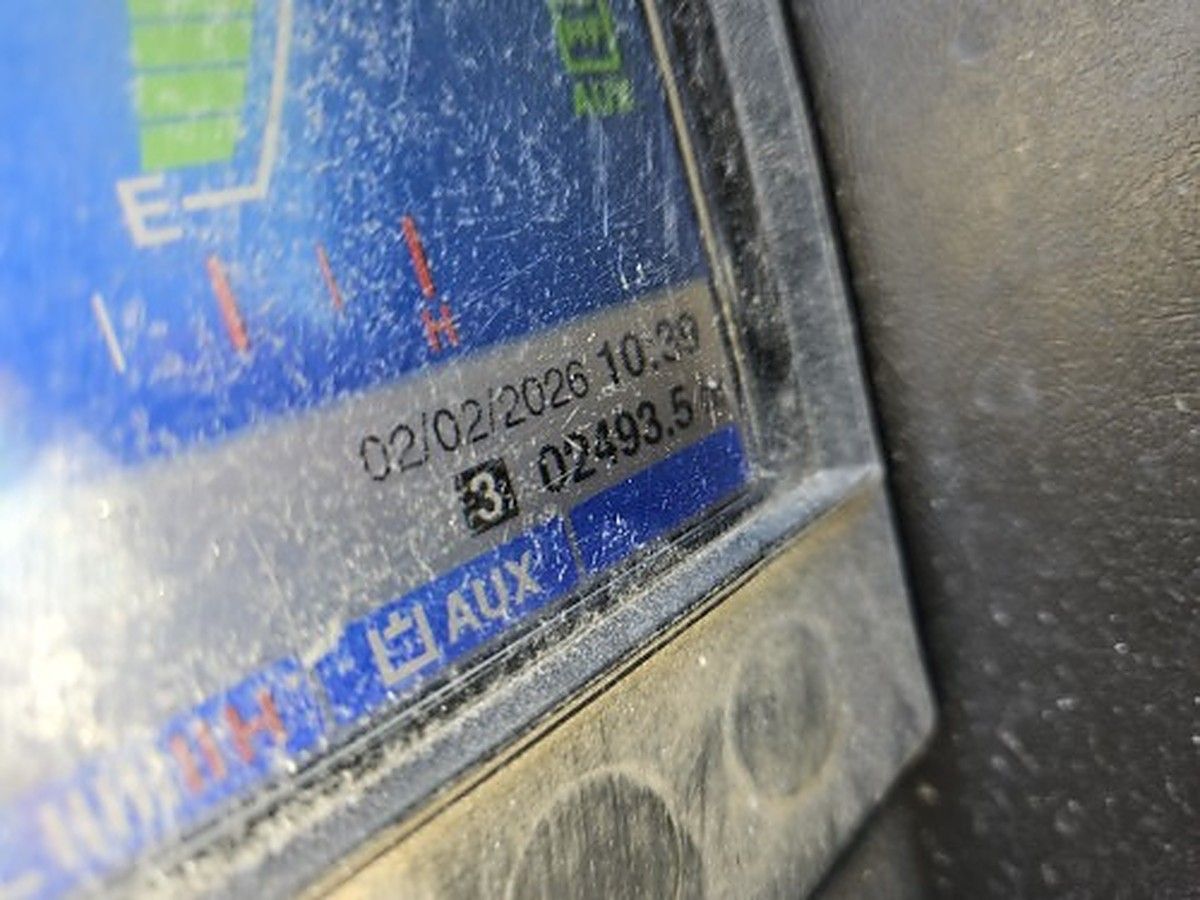 TAKEUCHI TB280FR photo 8