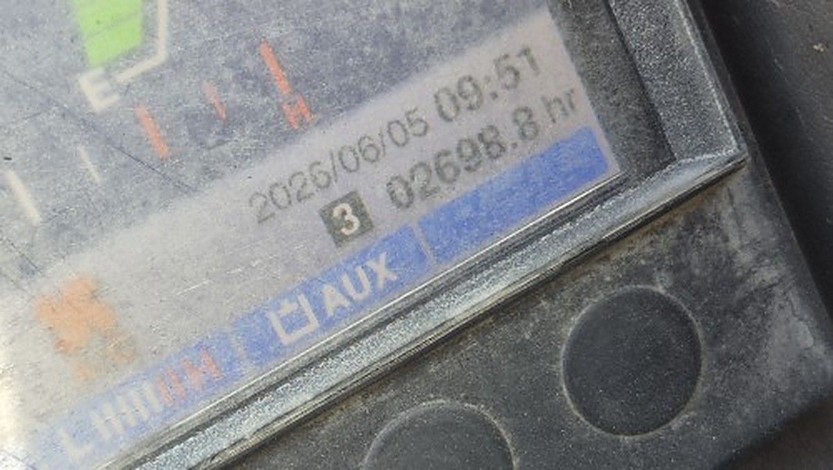 TAKEUCHI TB280FR photo 7