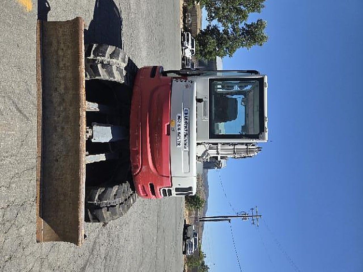 TAKEUCHI TB280FR photo 6