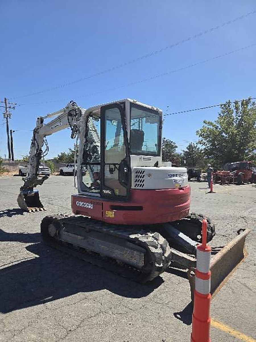 TAKEUCHI TB280FR photo 9