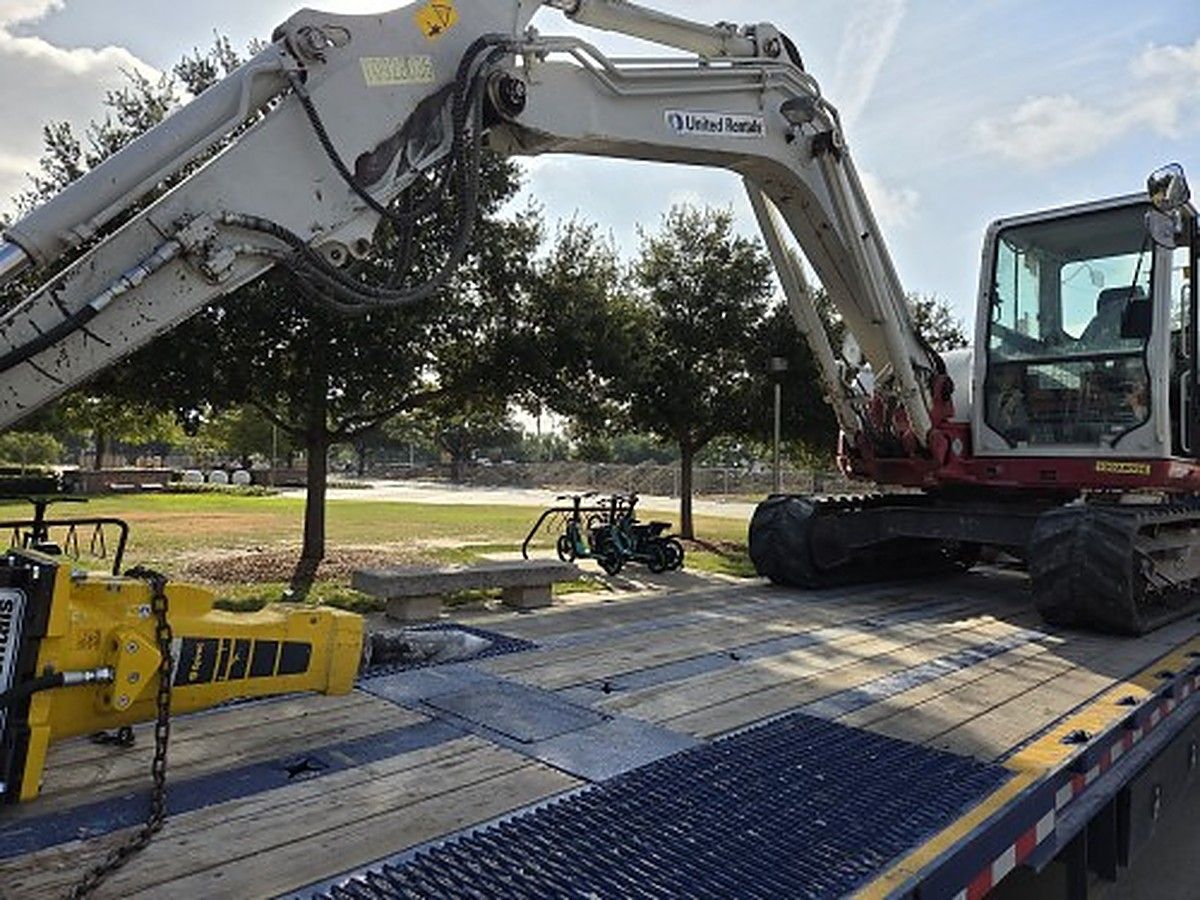 TAKEUCHI TB290C photo 8