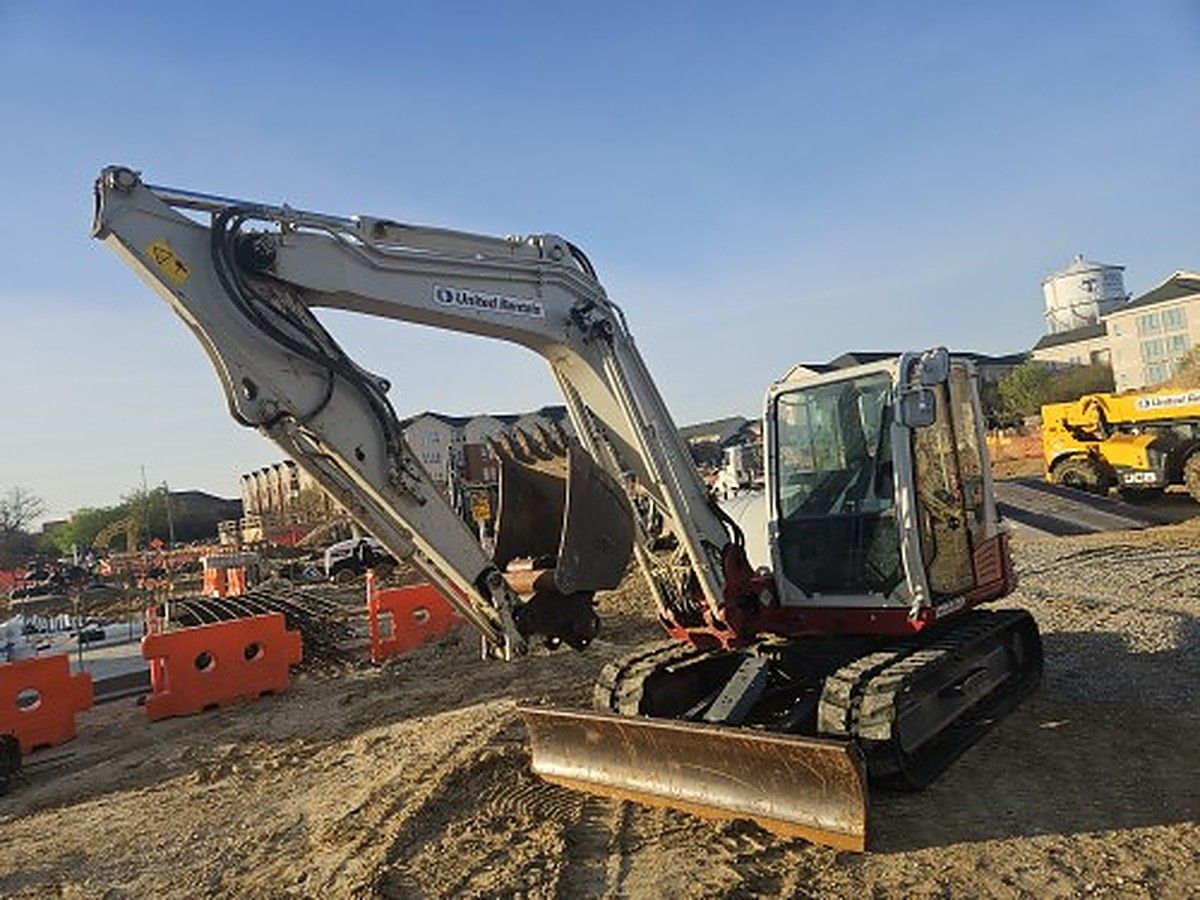 TAKEUCHI TB290C photo 4