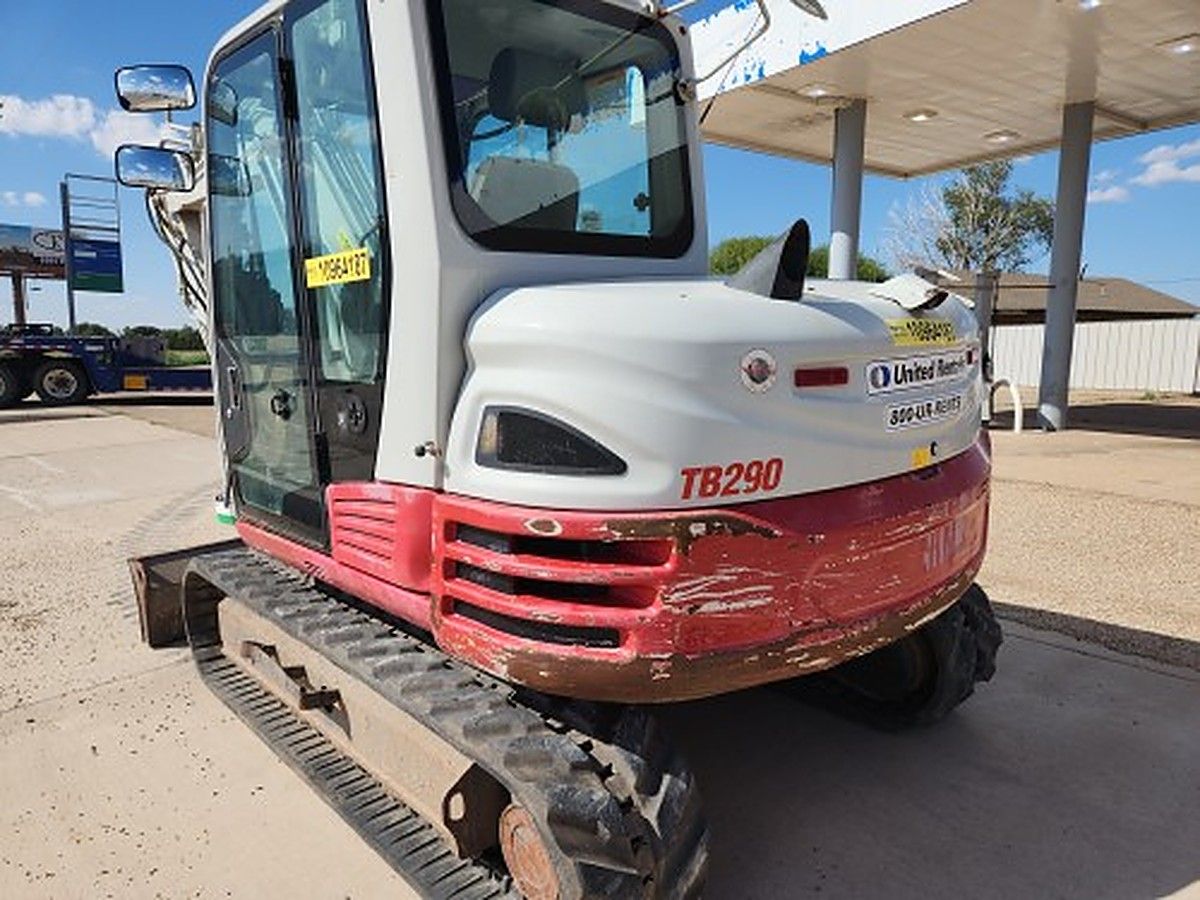 TAKEUCHI TB290C photo 3