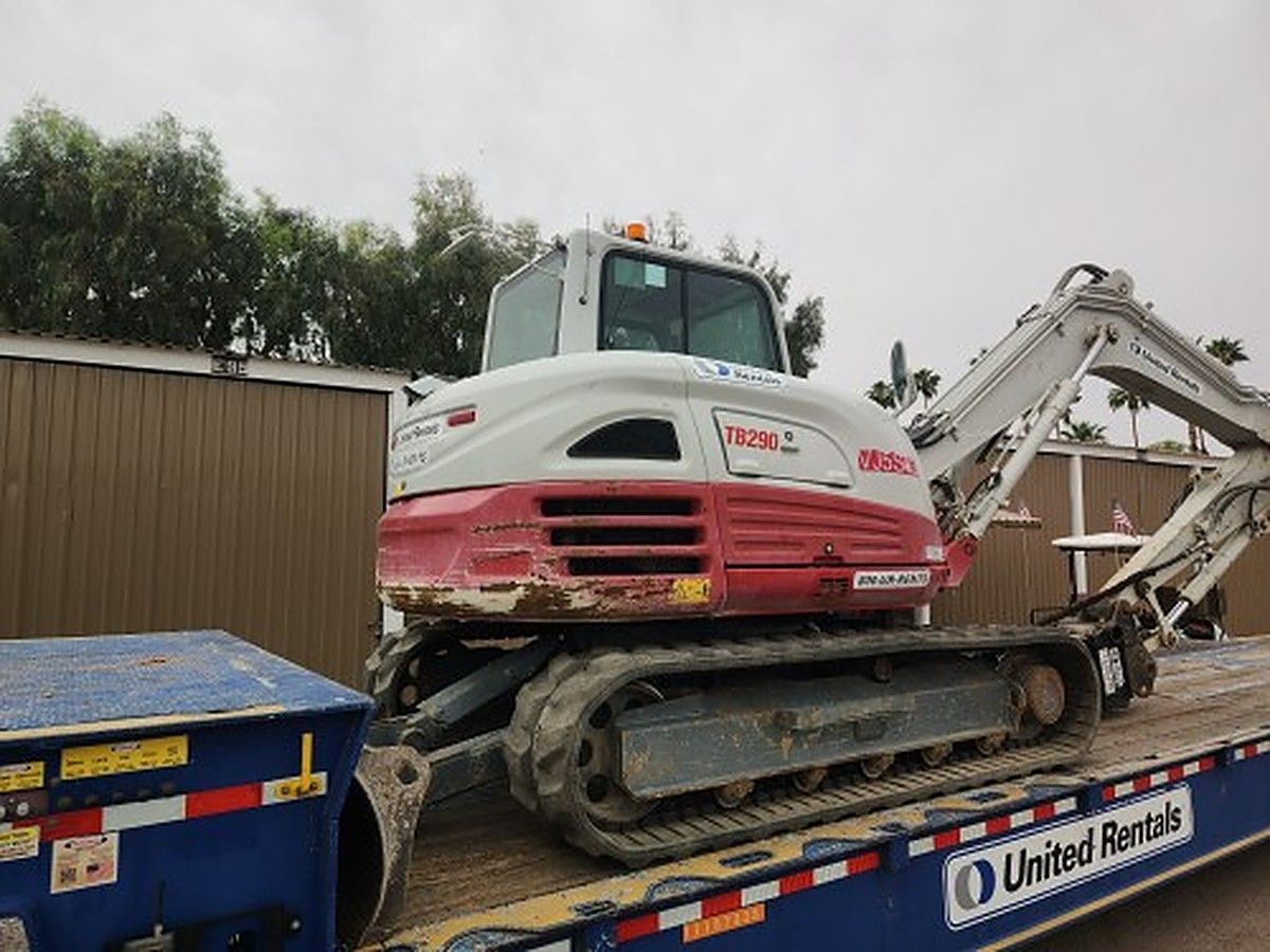 TAKEUCHI TB290C photo 2