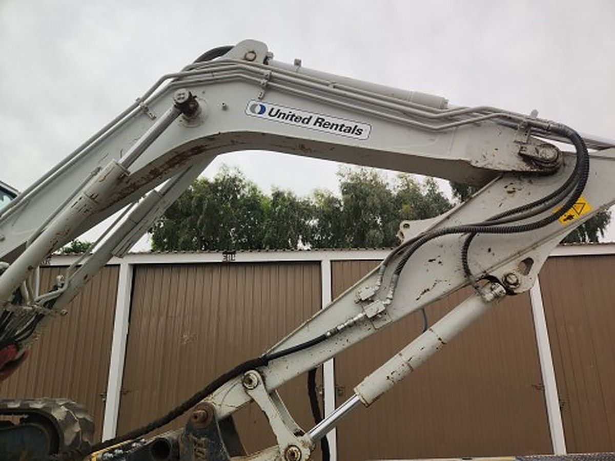 TAKEUCHI TB290C photo 3
