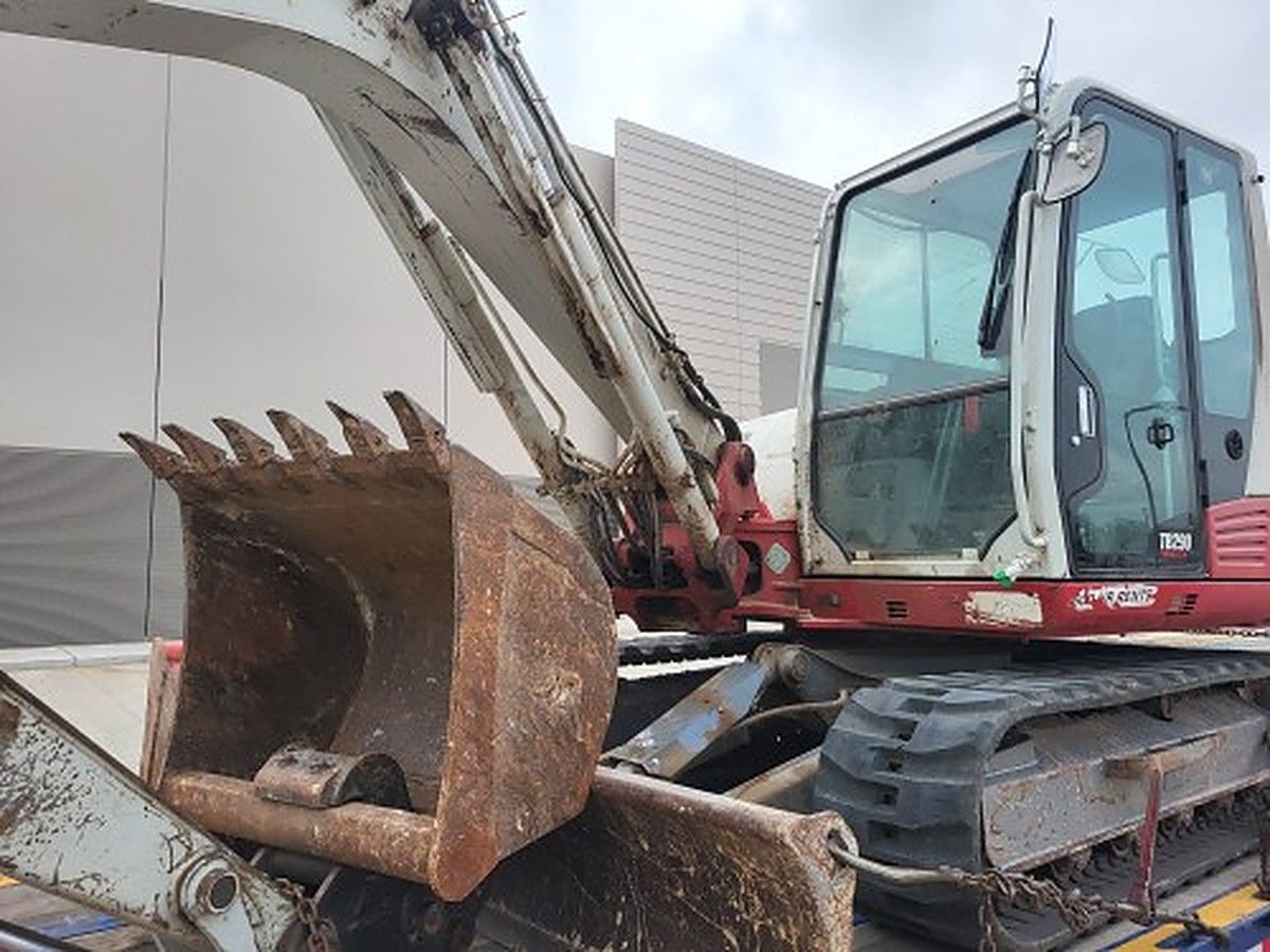 TAKEUCHI TB290C photo 8