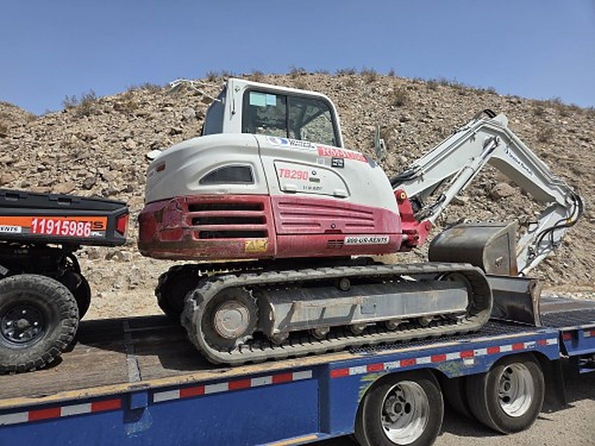 TAKEUCHI TB290C photo 9