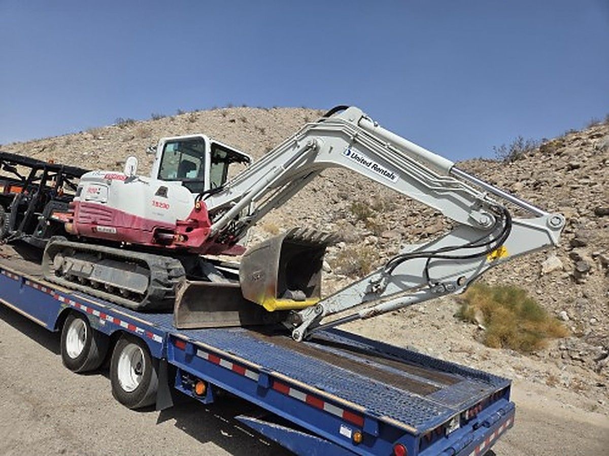 TAKEUCHI TB290C photo 10