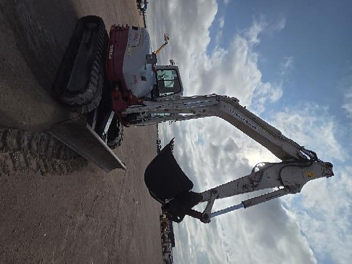 TAKEUCHI TB290C photo 7