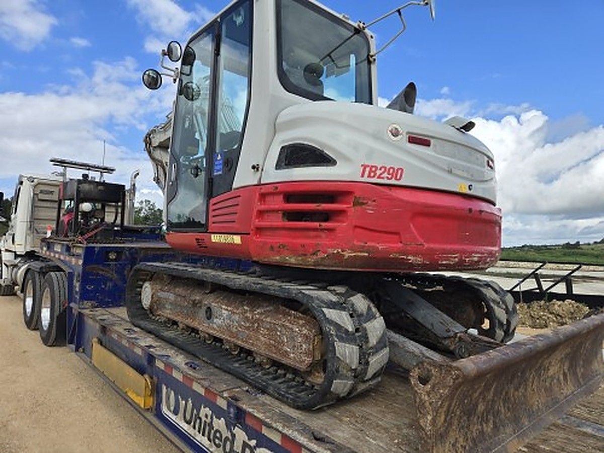 TAKEUCHI TB290C photo 5